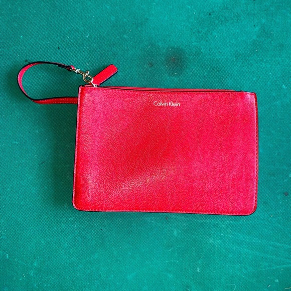 NWOT Red & Black Calvin Klein Tote Bag with Wristlet - Picture 7 of 15